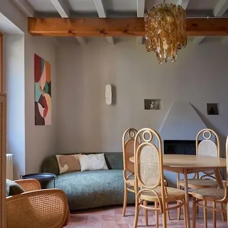 Casa Marchese Del * 오수키오